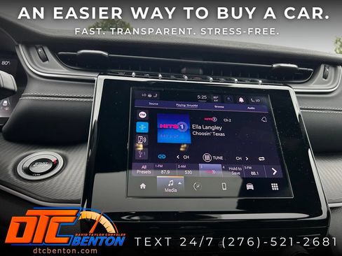 Used 2025 Jeep Grand Cherokee Altitude AWD/4WD image 20