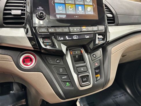Used 2020 Honda Odyssey EX-L image 18