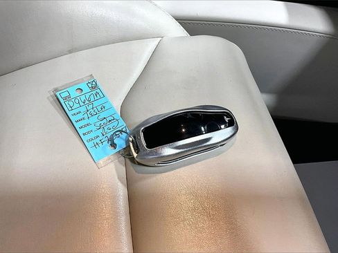 Used 2017 Tesla Model S 75 image 32