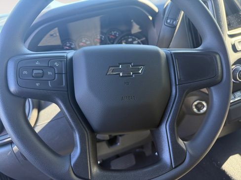 New 2026 Chevrolet Silverado 1500 Custom Trail Boss w/ LPO, Dark Essentials Package AWD/4WD image 10