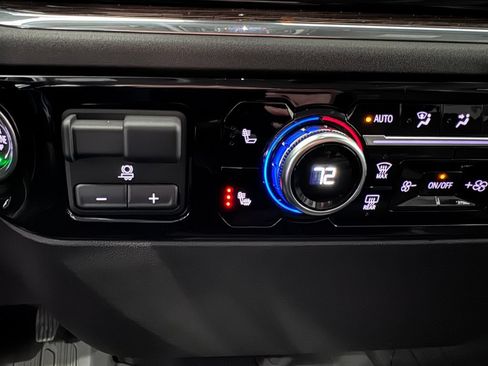 Certified 2024 GMC Sierra 1500 Elevation AWD/4WD image 24