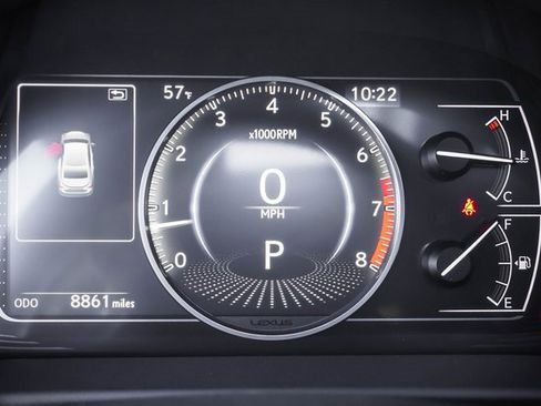 Certified 2024 Lexus ES 350 w/ Premium Package image 14