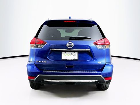 Used 2017 Nissan Rogue SL FWD image 7