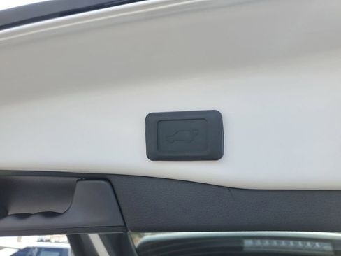 New 2025 Toyota RAV4 XLE Premium image 32