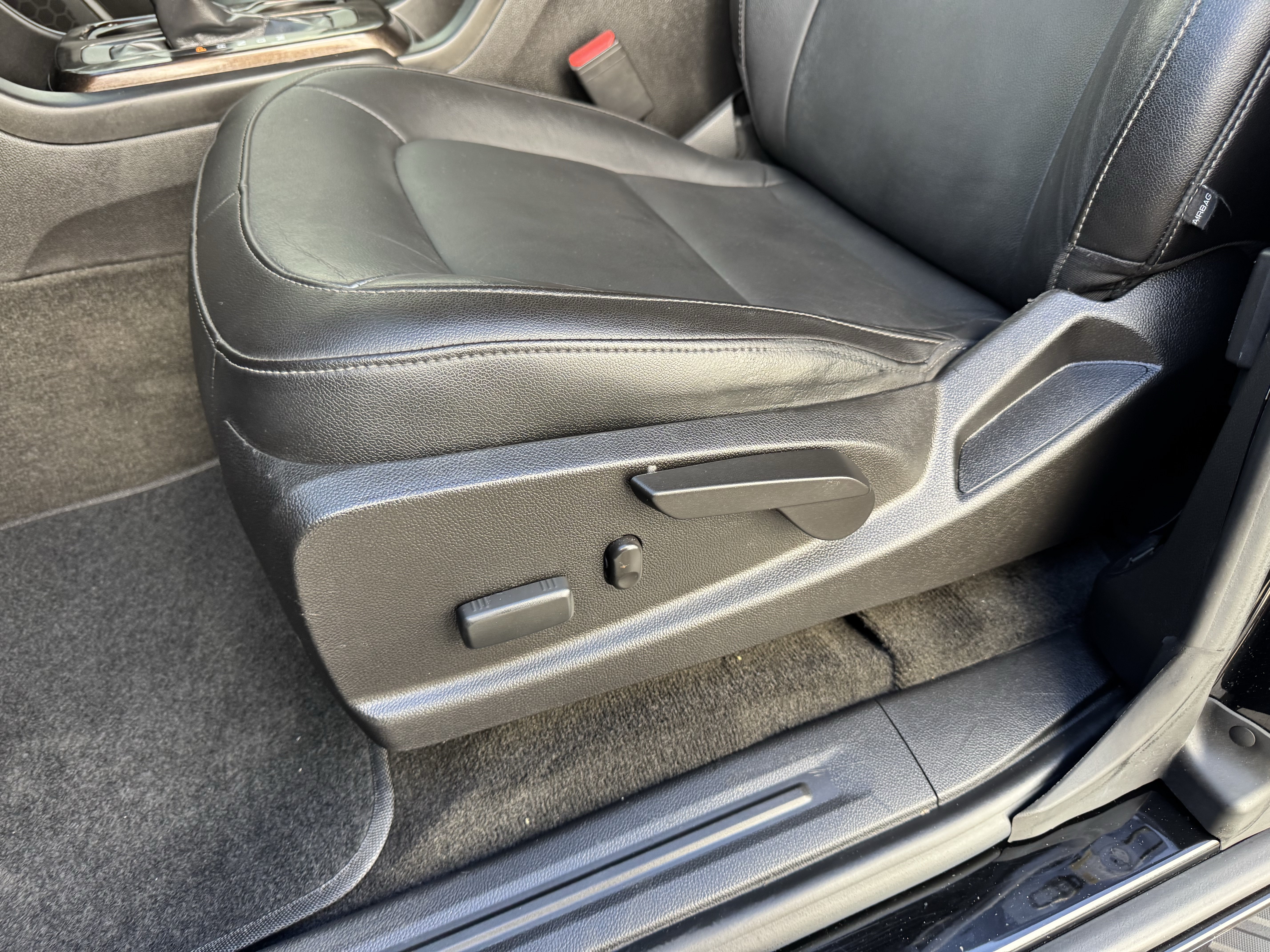 Certified 2015 GMC Canyon SLT AWD/4WD image 14