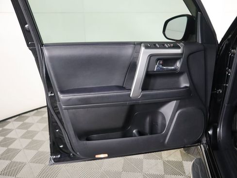 Used 2022 Toyota 4Runner TRD Sport image 24