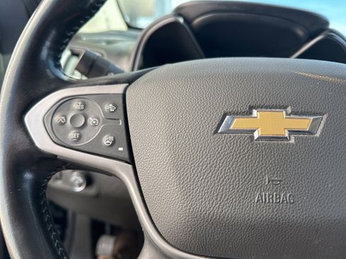 Used 2021 Chevrolet Colorado LT w/ Safety Package image 21