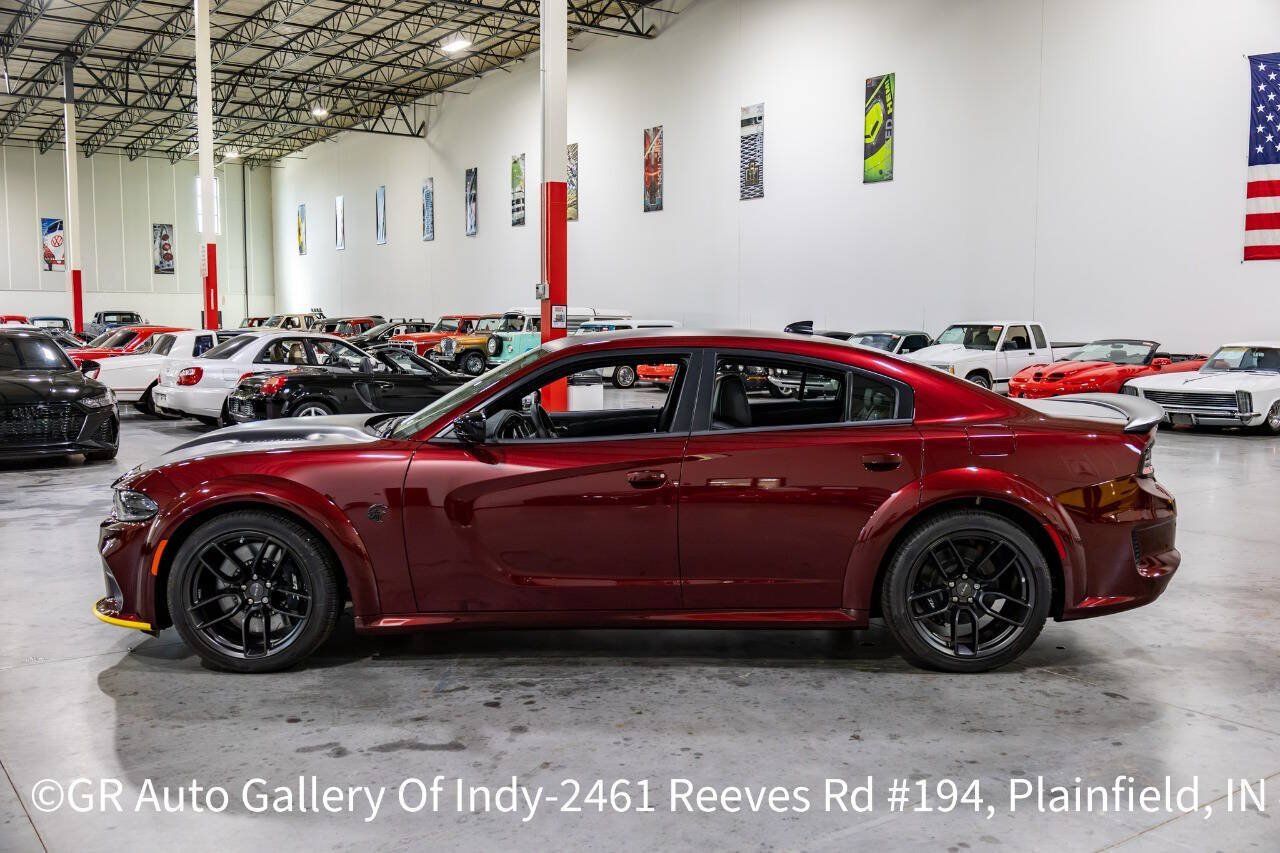 Used 2023 Dodge Charger SRT Hellcat w/ Harman/Kardon Audio Group RWD image 4