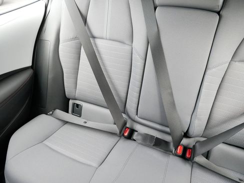 Certified 2025 Toyota Corolla SE image 12