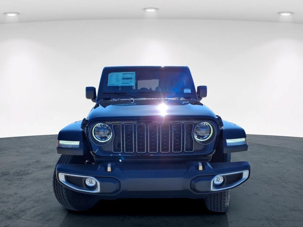 New 2026 Jeep Gladiator Sport AWD/4WD image 4