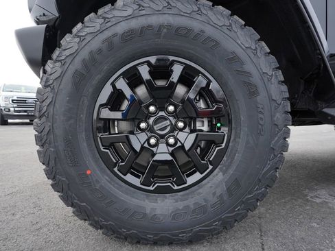 New 2025 Ford Bronco Raptor image 33