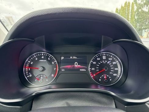 Used 2023 Kia Forte LXS FWD image 27