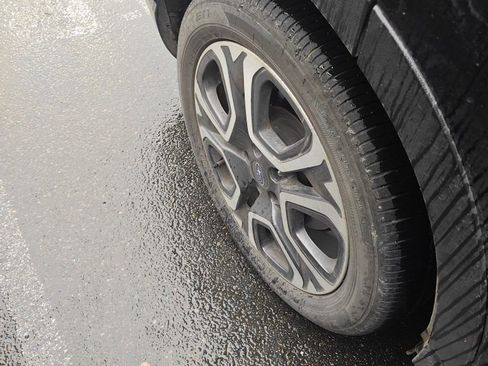 Used 2023 Subaru Ascent Touring image 5