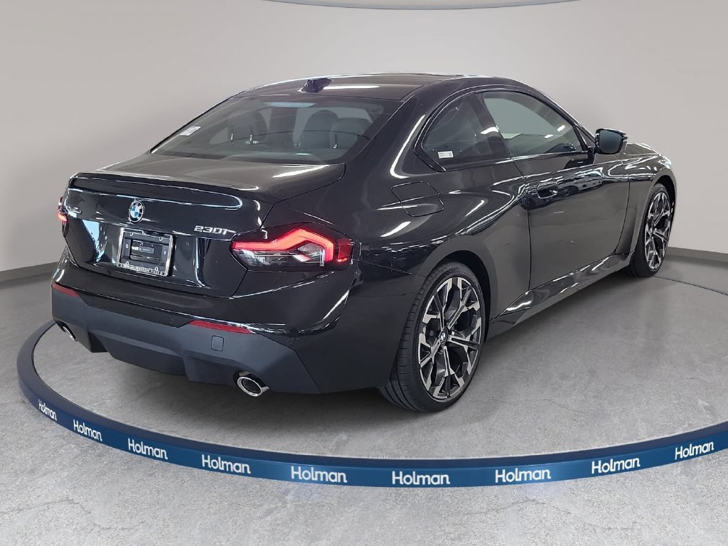 New 2026 BMW 230i xDrive Coupe w/ Convenience Package AWD/4WD image 4