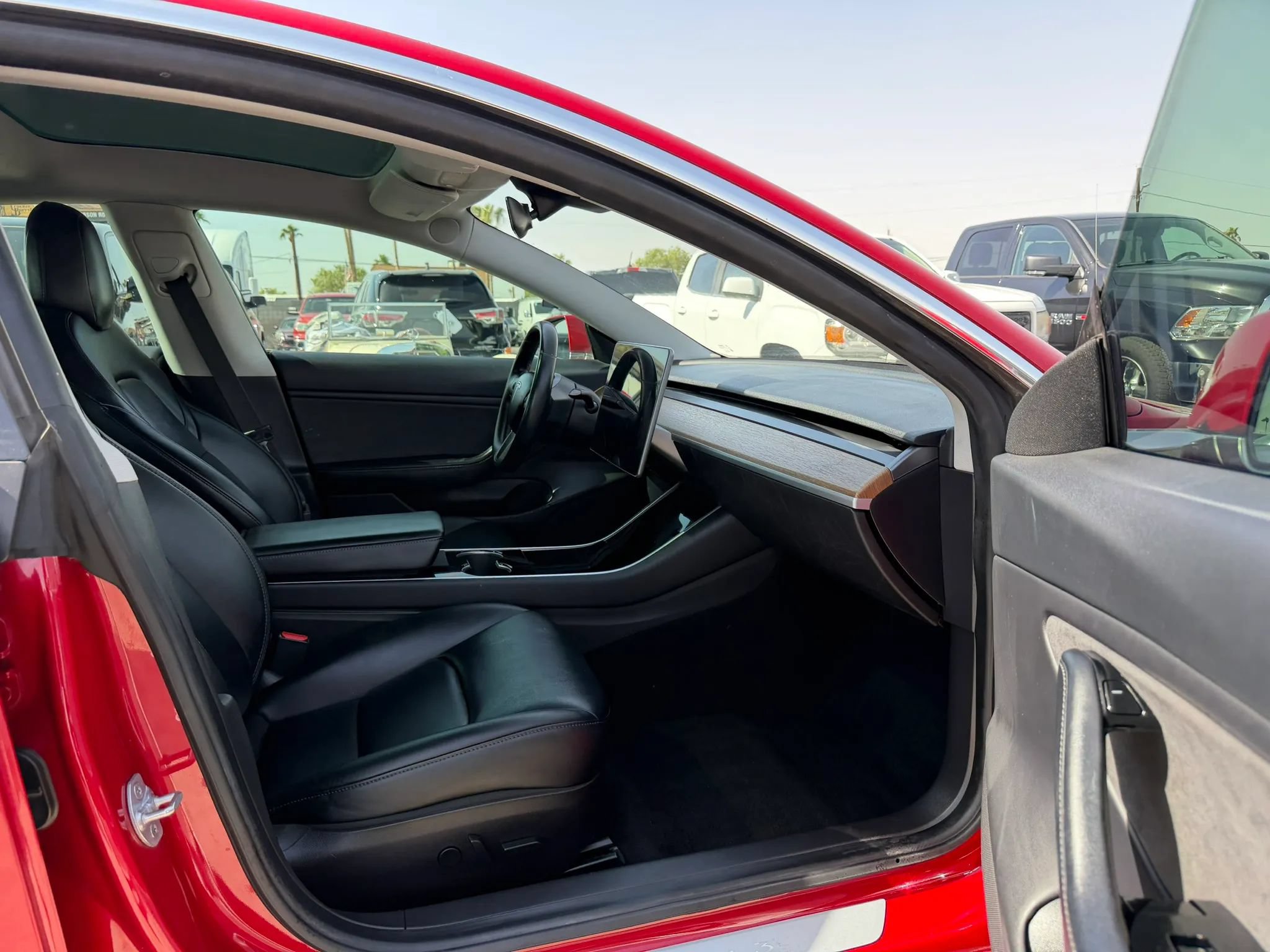Used 2019 Tesla Model 3 Long Range AWD/4WD image 28