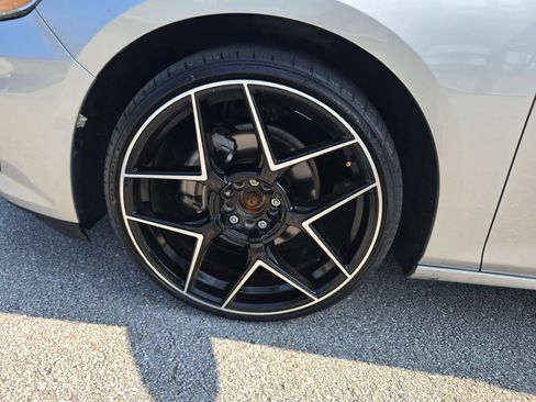 Used 2021 Chevrolet Malibu LS w/ LPO, Convenience Package 1 FWD image 19