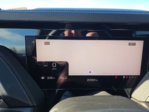 Used 2025 GMC Yukon Denali image 59