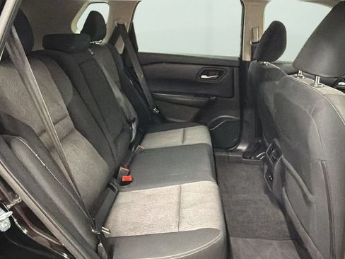 Used 2024 Nissan Rogue SV FWD image 14