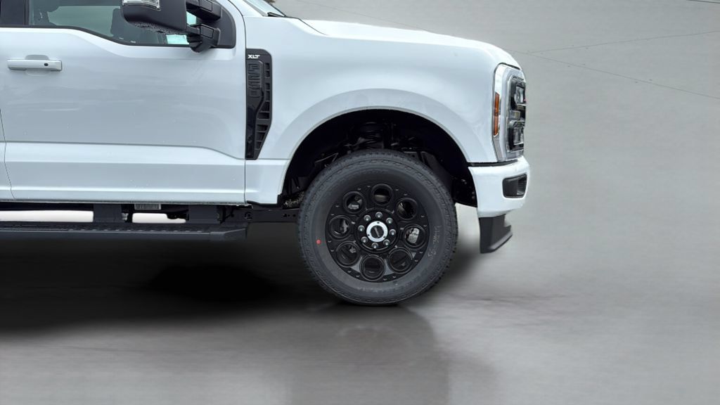 New 2027 Ford F250 XLT w/ XLT Premium Package AWD/4WD image 33