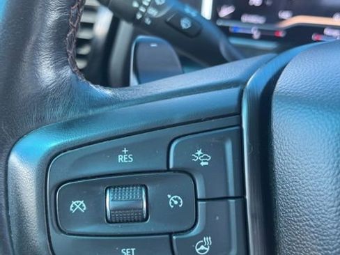 Used 2022 GMC Sierra 1500 AT4 image 19