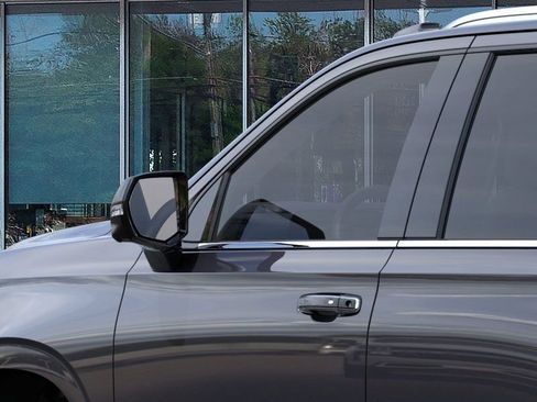 New 2026 Chevrolet Tahoe Premier AWD/4WD image 12