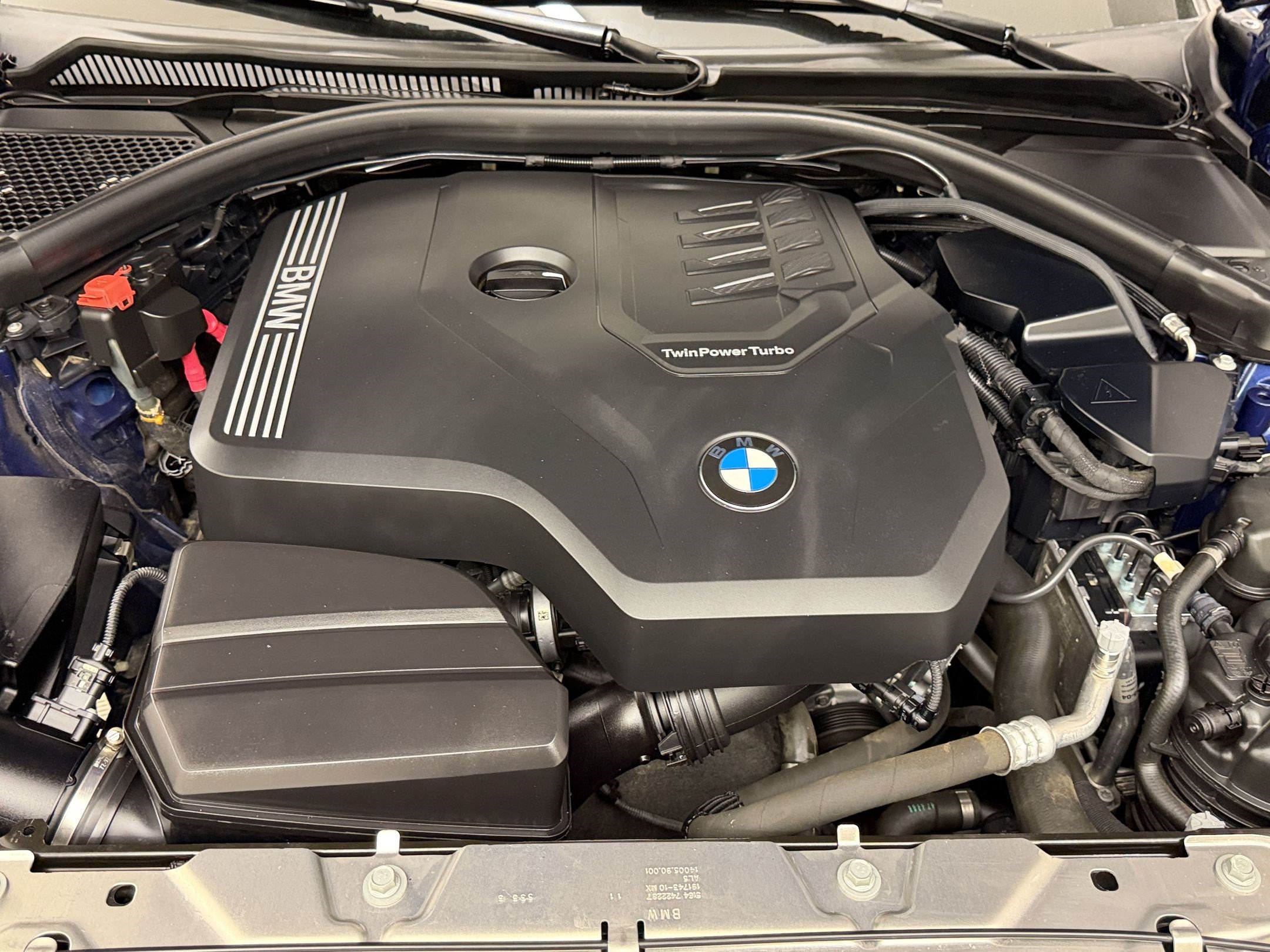Certified 2024 BMW 330i Sedan w/ Convenience Package RWD image 34