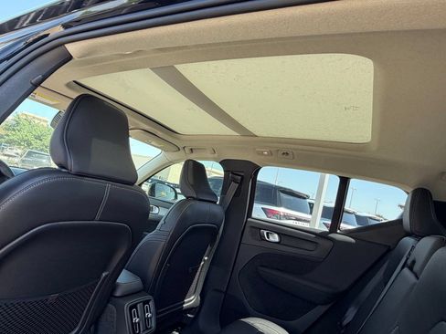 New 2026 Volvo XC40 B5 Plus w/ Climate Package AWD/4WD image 23