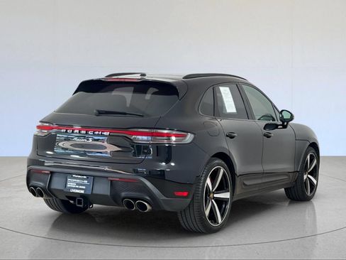 Certified 2024 Porsche Macan S AWD/4WD image 8