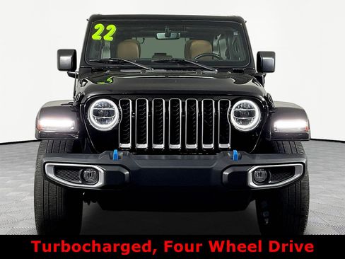 Used 2022 Jeep Wrangler Unlimited Sahara w/ Cold Weather Group AWD/4WD image 2