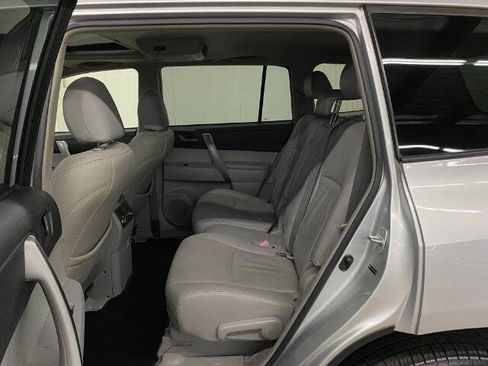 Used 2008 Toyota Highlander Sport AWD/4WD image 13