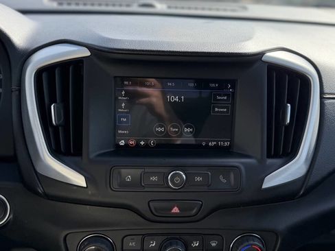 Used 2018 GMC Terrain SLE w/ Driver Convenience Package image 15