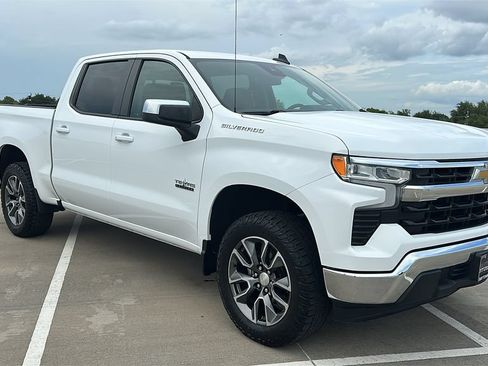 Used 2022 Chevrolet Silverado 1500 LT w/ Texas Edition Plus RWD image 15