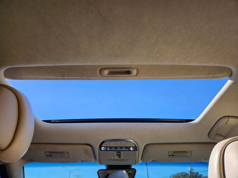 Used 2019 Genesis G90 5.0 Ultimate image 21