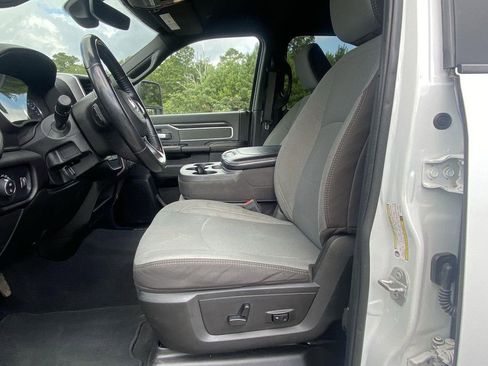 Used 2023 RAM 2500 Big Horn w/ Level 1 Equipment Group image 18