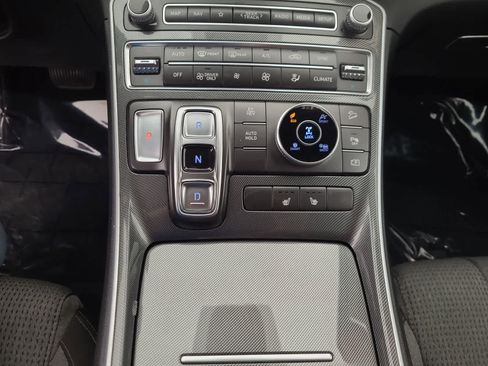 Used 2023 Hyundai Santa Fe SEL Convenience image 25