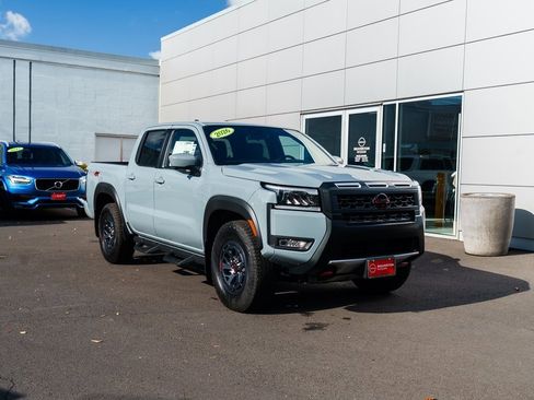 New 2026 Nissan Frontier PRO-4X image 32