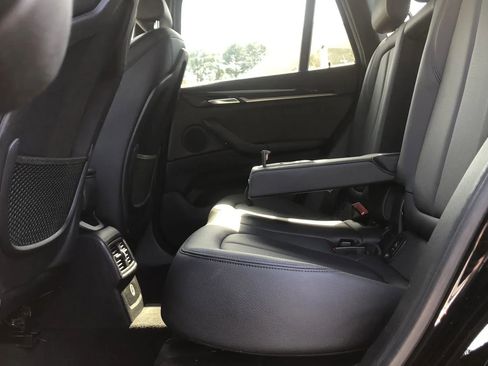 Used 2018 BMW X1 xDrive28i image 17