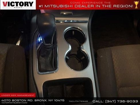 Used 2021 Jeep Grand Cherokee Laredo AWD/4WD image 43