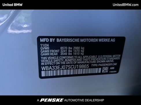 Used 2025 BMW 760i xDrive AWD/4WD image 23