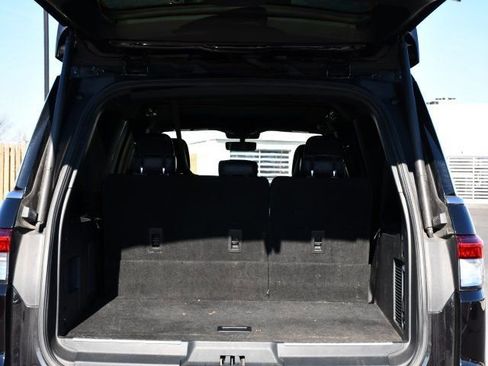Used 2023 Lincoln Navigator L Reserve image 30