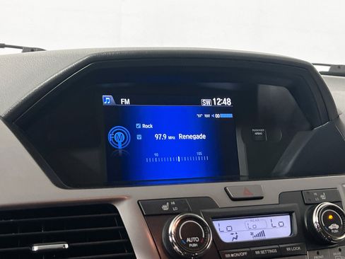Used 2015 Honda Odyssey EX-L image 27