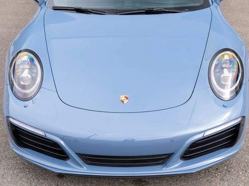 Used 2017 Porsche 911 Targa 4S AWD/4WD image 31