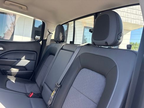 Used 2016 Chevrolet Colorado Z71 RWD image 5