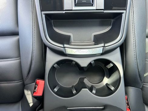 Used 2026 Porsche Macan image 27