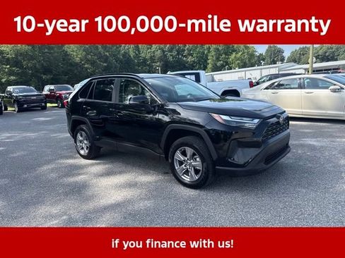 Used 2023 Toyota RAV4 LE AWD/4WD image 13