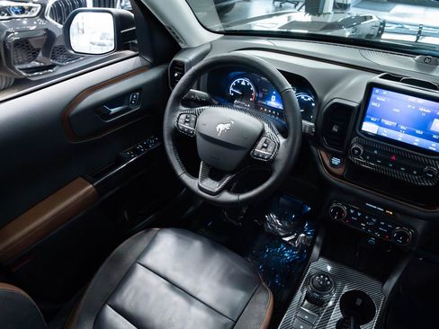 Used 2022 Ford Bronco Sport Outer Banks w/ Tech Package image 10