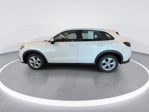 Used 2024 Honda HR-V LX image 5
