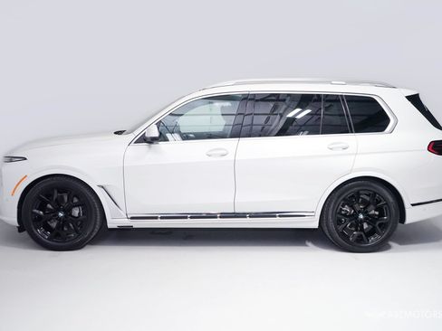 Used 2026 BMW X7 xDrive40i AWD/4WD image 4
