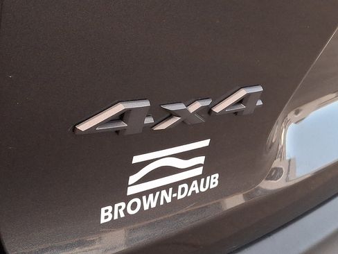 Certified 2022 Jeep Cherokee Trailhawk w/ Sound & Nav Group image 34