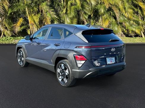 Used 2025 Hyundai Kona SEL FWD image 7